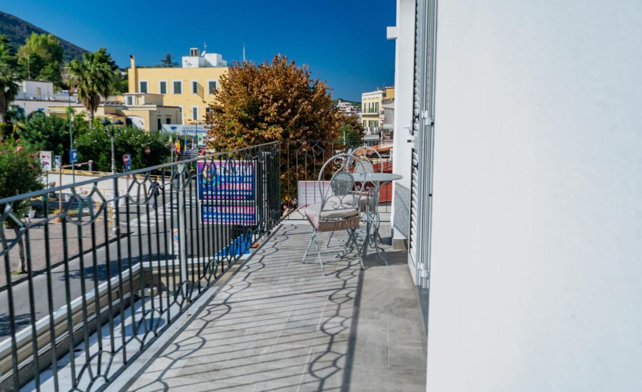 Alloggio Nuovissimo Al Centro E Rilassante Ischia Eksteriør billede